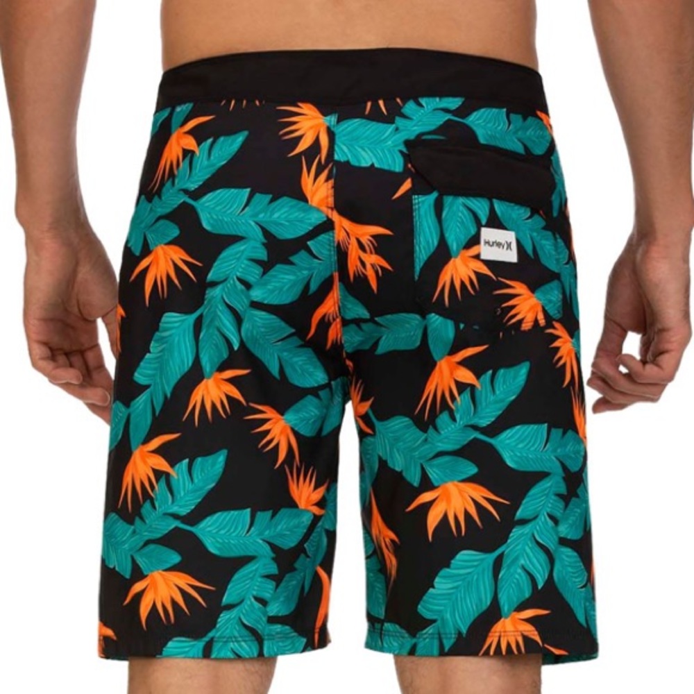 NWT Hurley Hanoi Boardshorts. - Picture 2 of 8